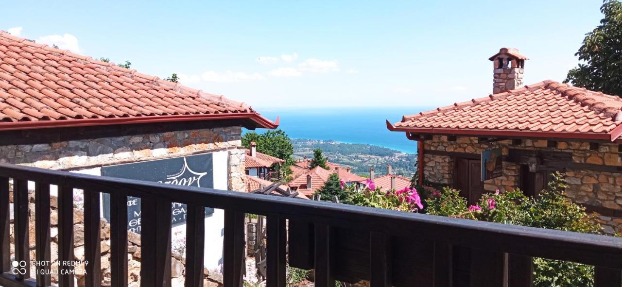 Enastron Guesthouse Palaios Panteleimonas Buitenkant foto